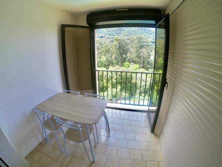 Chambre avec petit balcon Porto-Ota