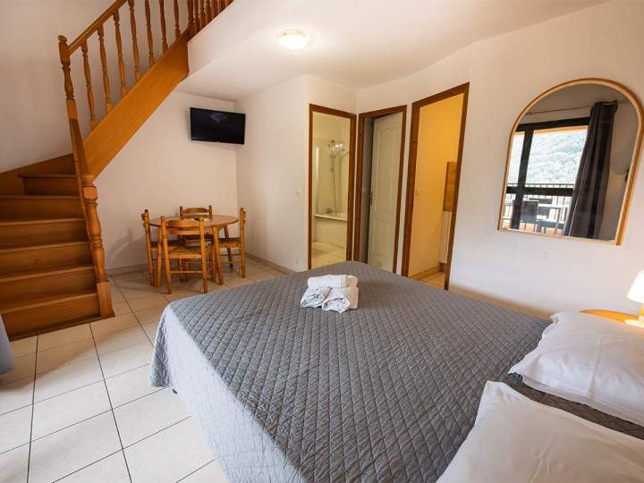 Location chambre bien aménagé Porto-Ota